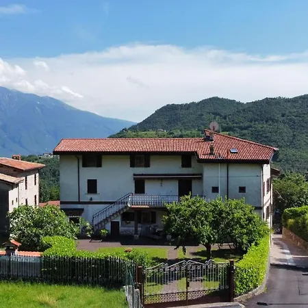 Casa Adele Garda Tremosine