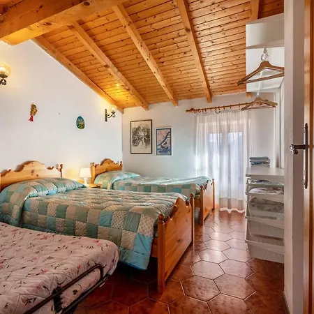 Casa Adele Garda 아파트