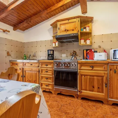 Casa Adele Garda 아파트 Tremosine