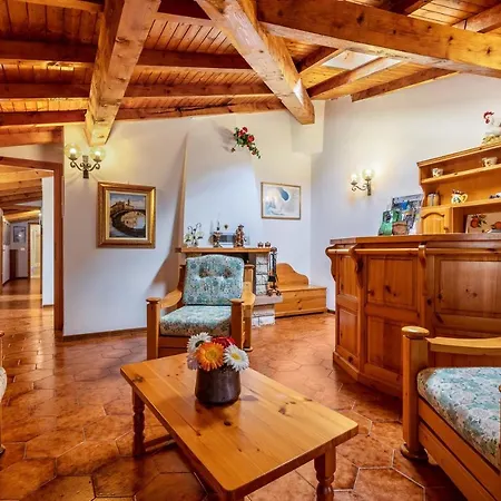 Casa Adele Garda 아파트